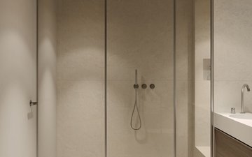 Property slide 44