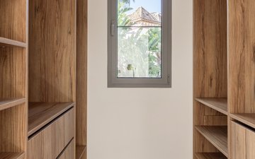 Property slide 22