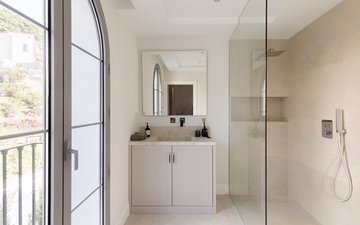Property slide 25