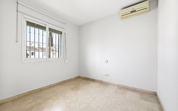 Property slide 14