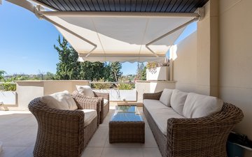 Property slide 10