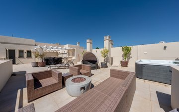 Property slide 17