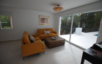 Property slide 30
