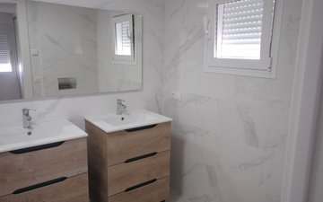 Property slide 39