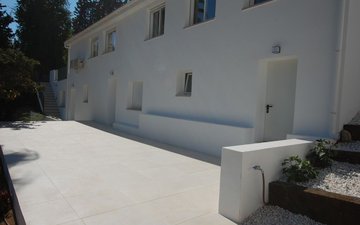 Property slide 52