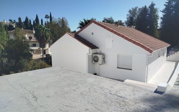 Property slide 82
