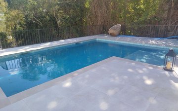 Property slide 90