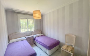 Property slide 10