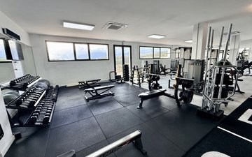 Property slide 18