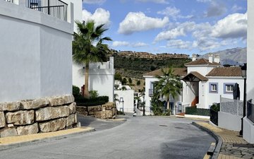 Property slide 24