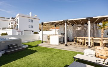 Property slide 16