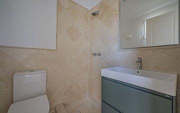 Property slide 20