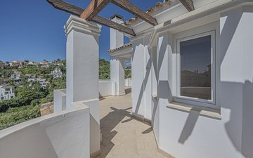 Property slide 28