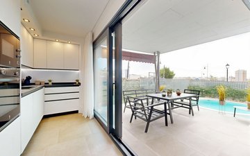 Property slide 32