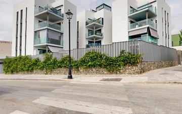 Property slide 35