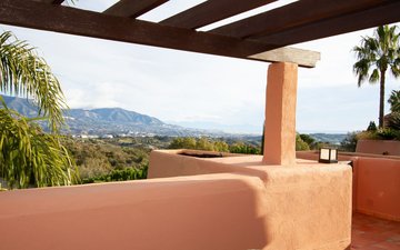 Property slide 10