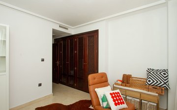 Property slide 16