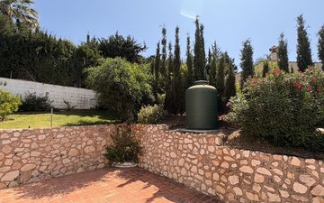Property slide 22