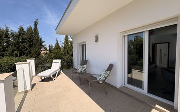 Property slide 30