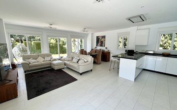 Property slide 8