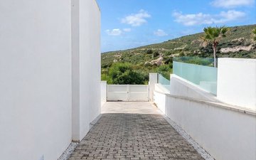 Property slide 20