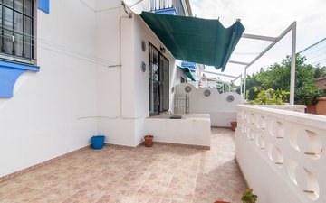 Property slide 22