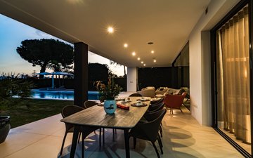 Property slide 46
