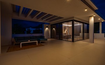 Property slide 48