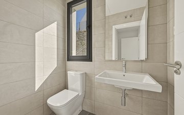 Property slide 22