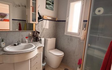 Property slide 19