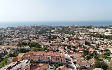 Property slide 4