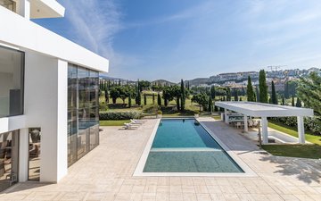 Property slide 33