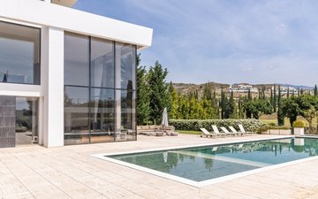 Property slide 41