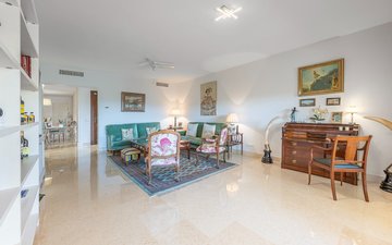 Property slide 25