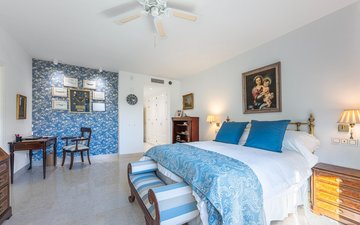 Property slide 6