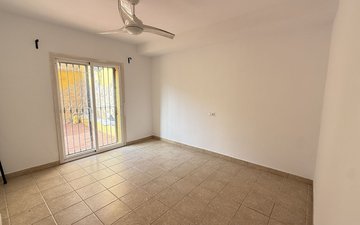 Property slide 16