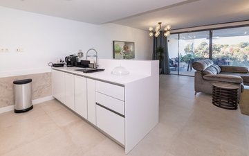 Property slide 14