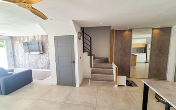 Property slide 14