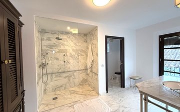 Property slide 22