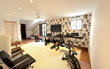 Property slide 33
