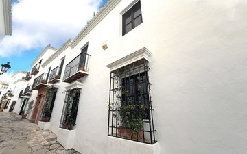 Property slide 4