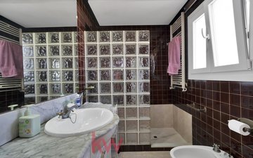 Property slide 15
