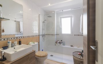 Property slide 15