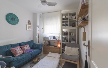 Property slide 18