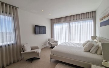 Property slide 25
