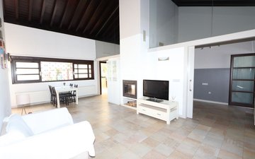 Property slide 7