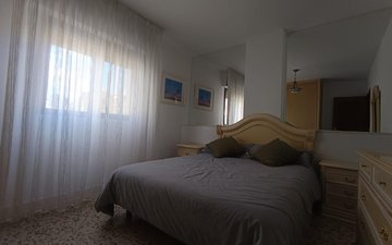 Property slide 32