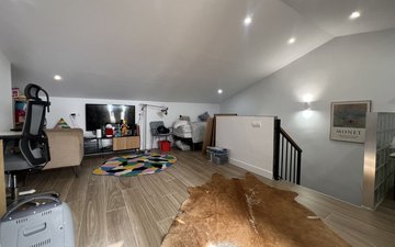 Property slide 22