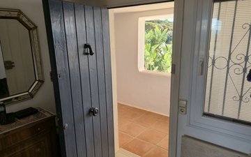 Property slide 4