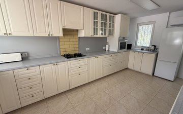 Property slide 8